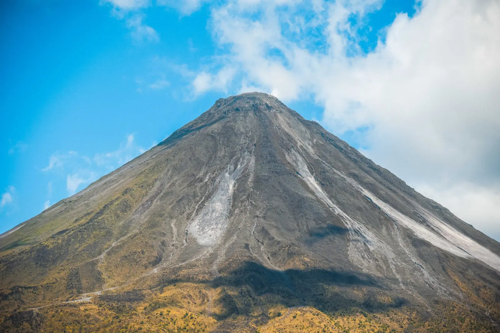Arenal Volcano guide