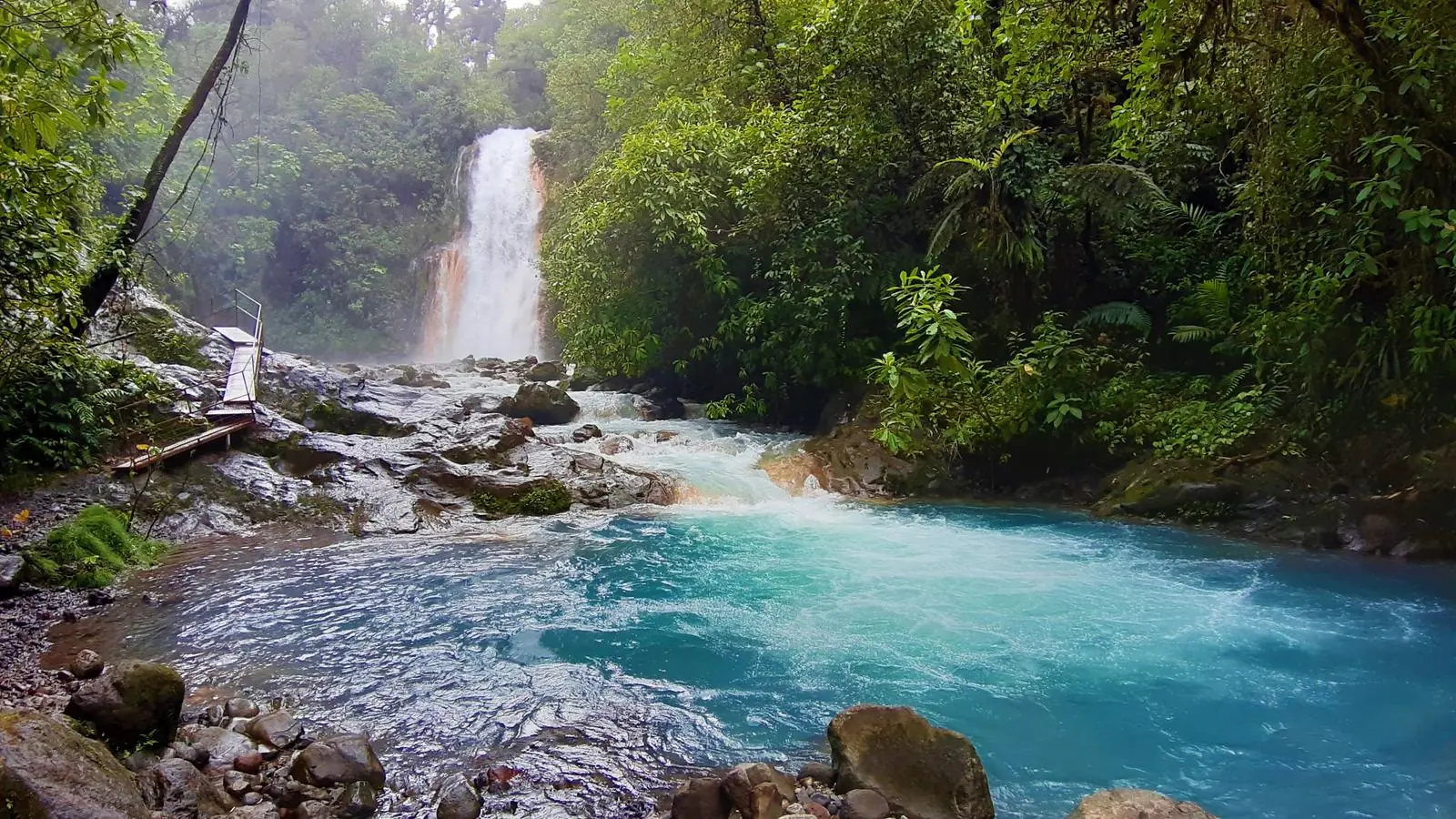 Bajos del Toro Waterfalls guide