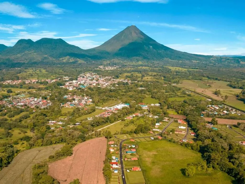 How to get to northern Costa Rica