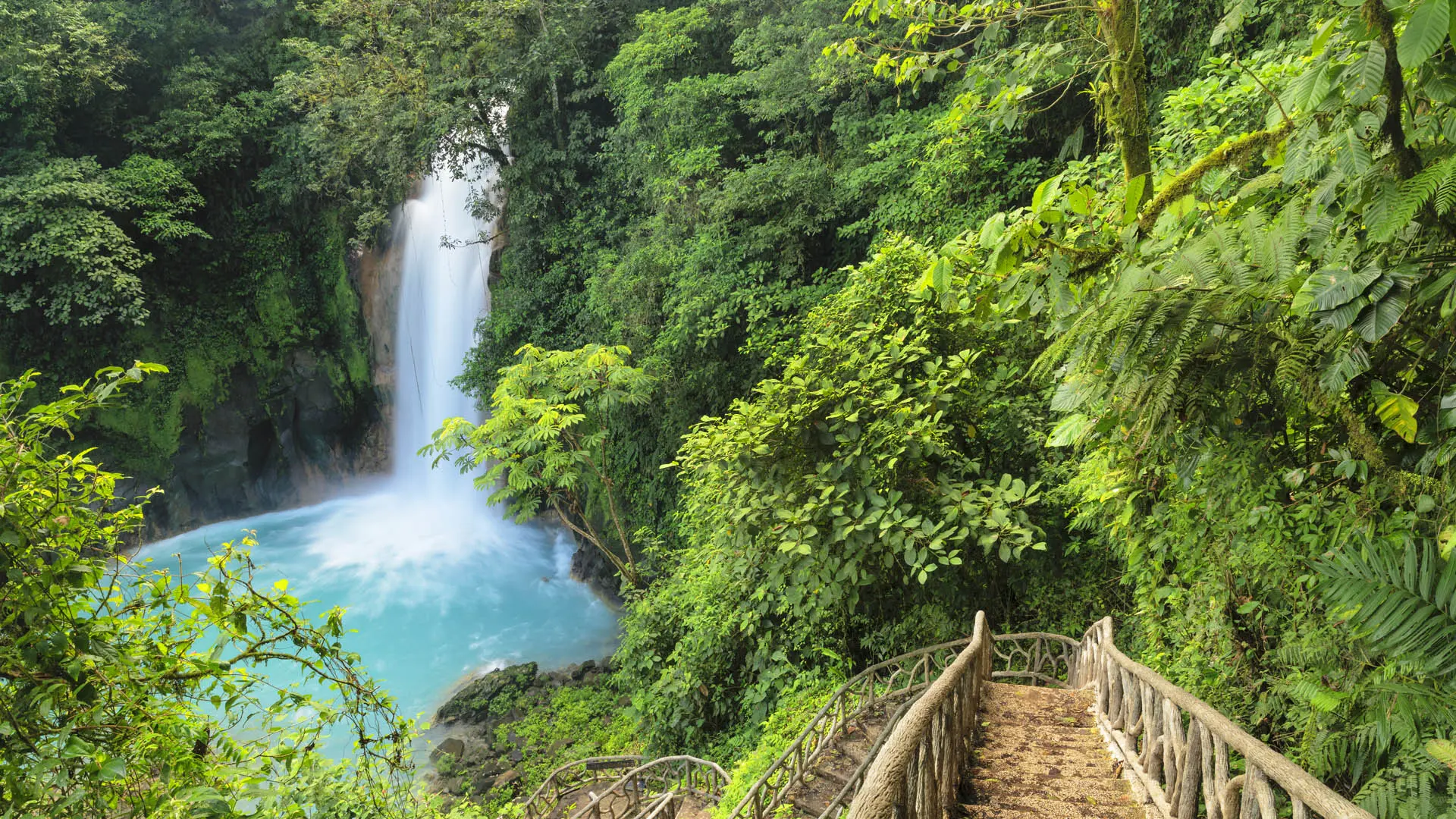 Best waterfalls in Costa Rica